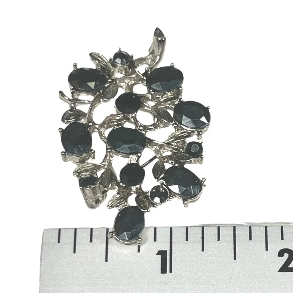 Black Brooch Pin Silver Tone Faux Gemstone Floral Cluster Gothic Victorian